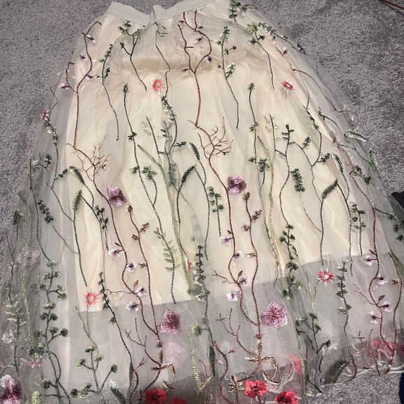 New no tag Floral Midi Skirt Rihoas - Picture 1 of 3